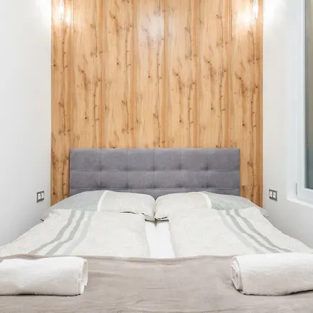 Modern 2 Bedroom With Free Airport Transfer Apartament *
