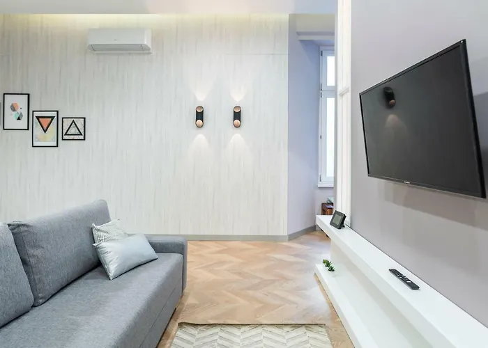 Modern 2 Bedroom With Free Airport Transfer * Будапешт